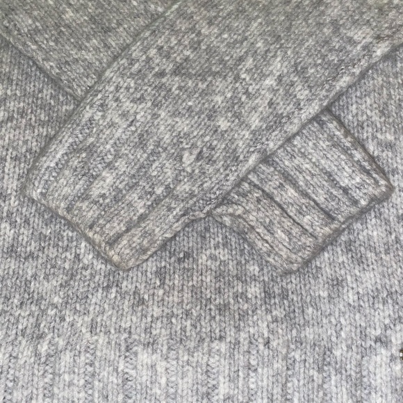 Michael Kors sweater - Picture 8 of 12